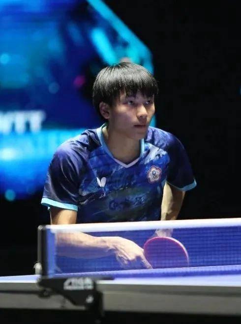 岁中国天才少年状态低迷决胜局4比11惨败龙8中国唯一入口2比3爆冷一轮游！21(图4)