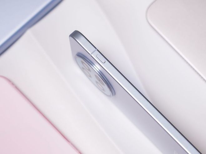 nd X8s学生购机优惠多多小屏党春天 OPPO Fi(图1)